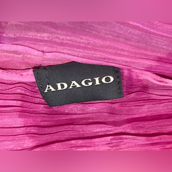 9️⃣Lot of 9 Random Scarves in Varying Colors/Sizes/Brands/Materials/Conditions - Picture 9 of 17